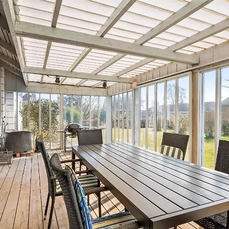 Schoenes Mit Grill, Terrasse Und Garten *
