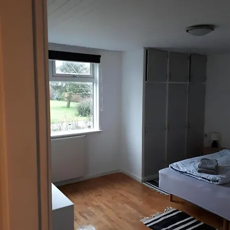 Feriehus Schoenes Mit Grill, Terrasse Und Garten Ærøskøbing