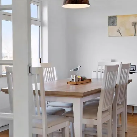 Feriehus Schoenes Mit Grill, Terrasse Und Garten *
