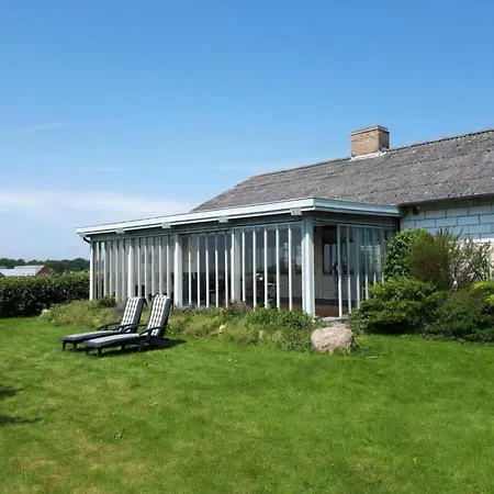 Schoenes Mit Grill, Terrasse Und Garten Feriehus Ærøskøbing